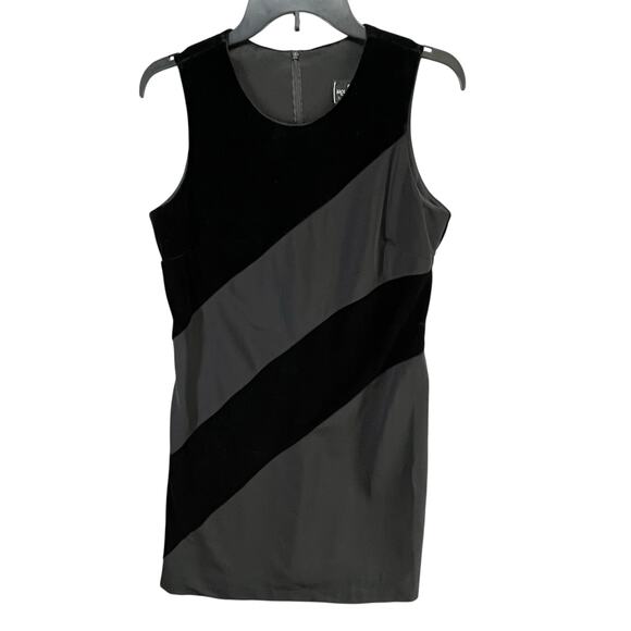 Molly Malloy Shift Dress 12 Petite Black Gray Velvet Classic Cocktail LBD Vtg - Picture 2 of 14